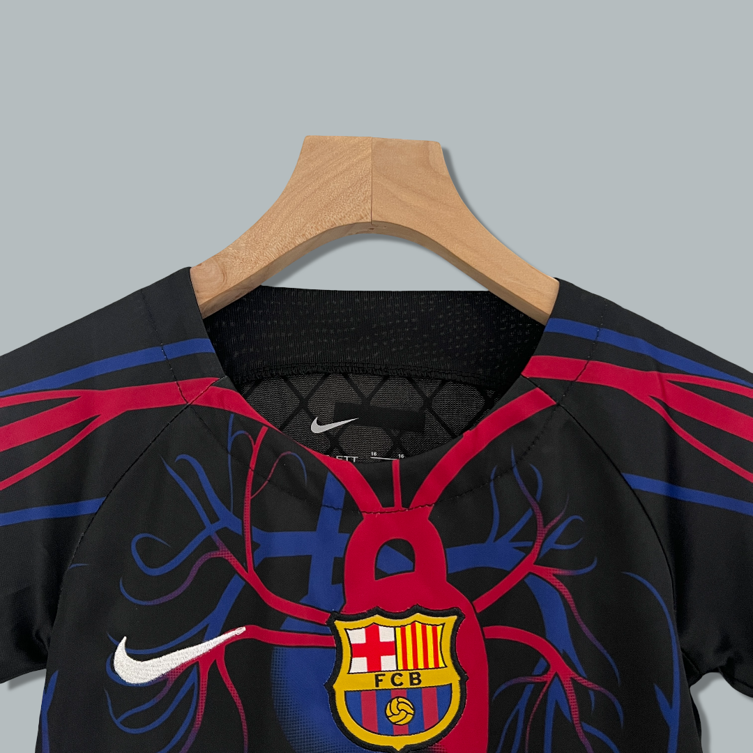 Barcelona 23/24 "Patta Arteries" Premium Kids Kit