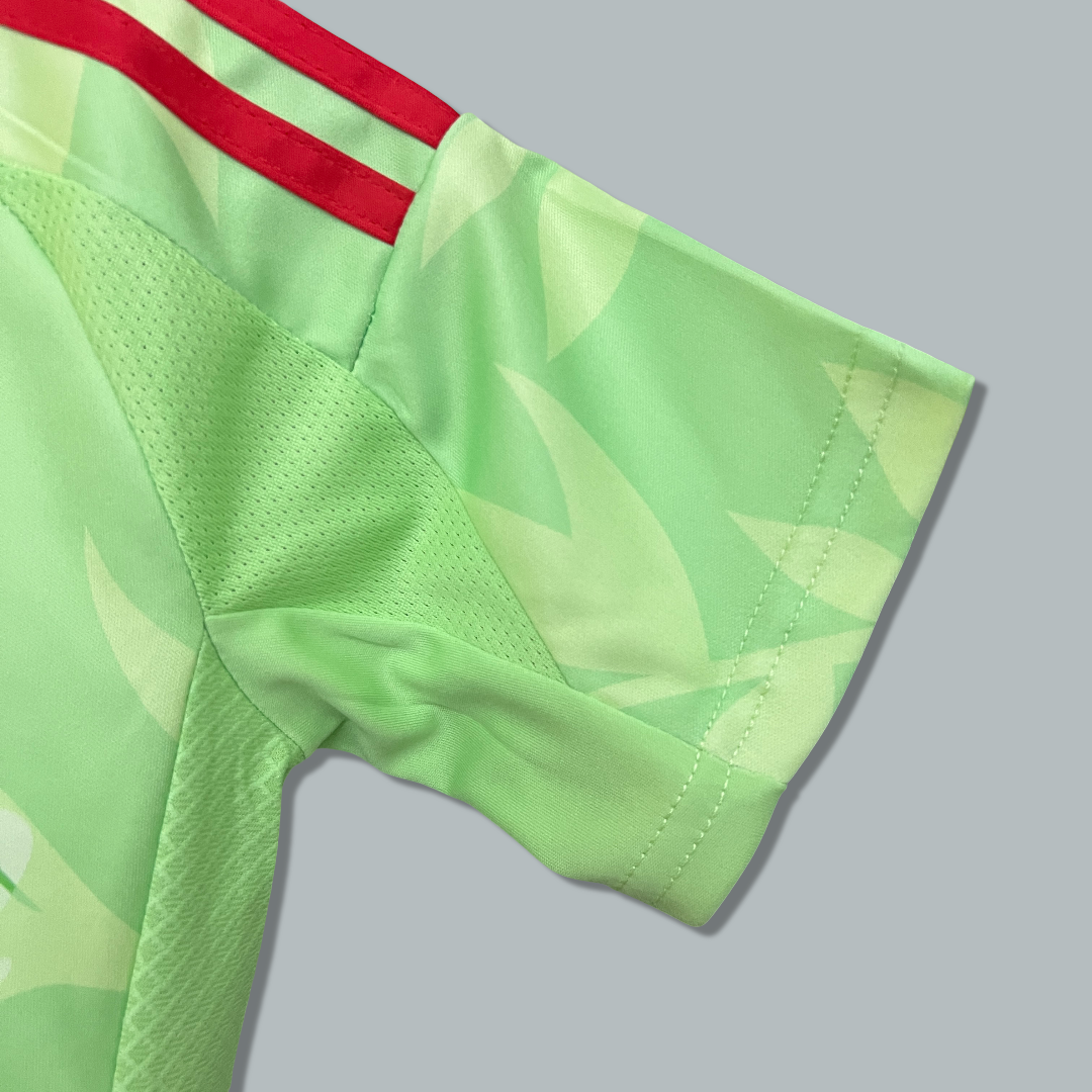 Italy 25/26 "Away" Premium Kids Edition