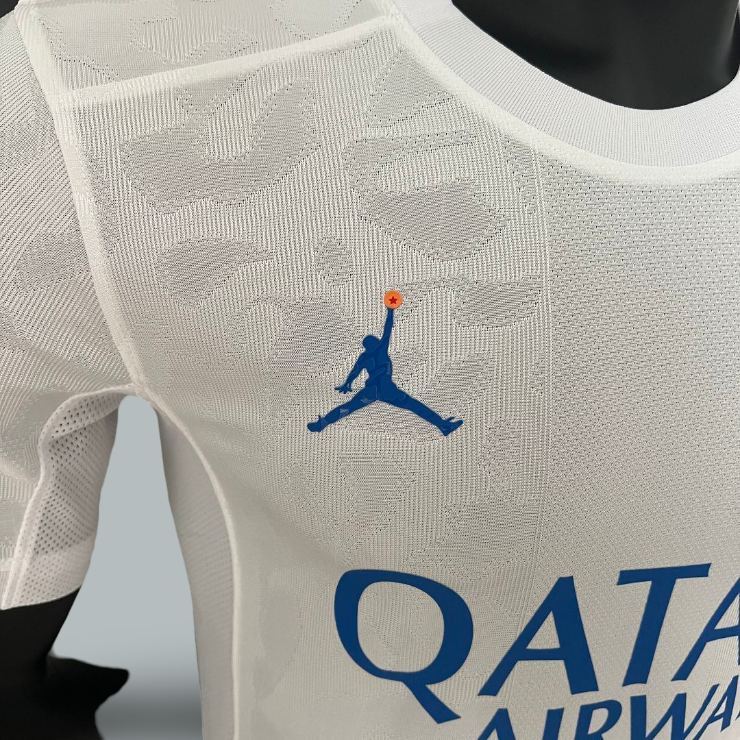 PSG 25/26 "Dragon Ball White" Player Version Premium Kit