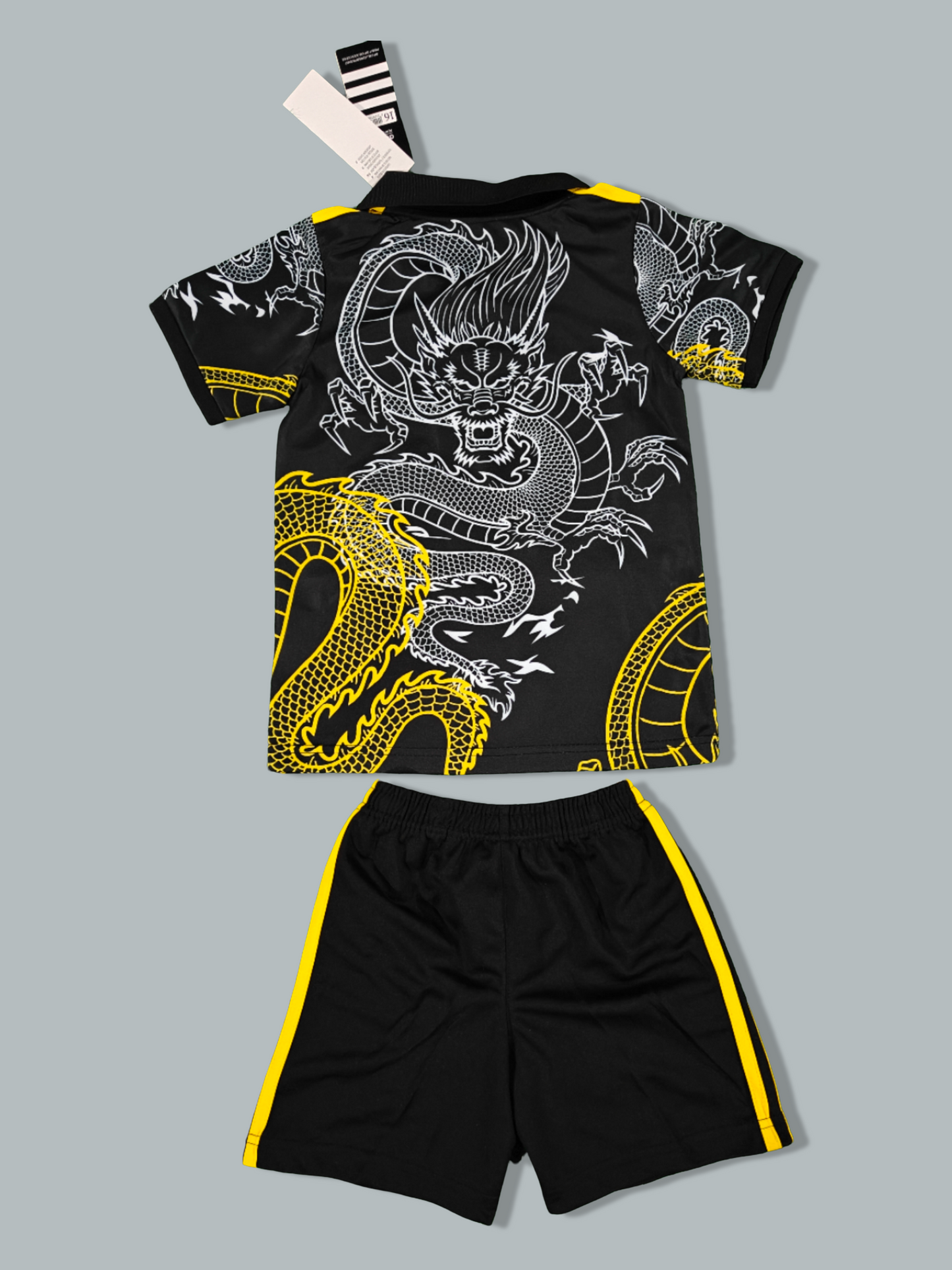 Real Madrid 25/26 "Golden Dragon" Premium Kids Kit