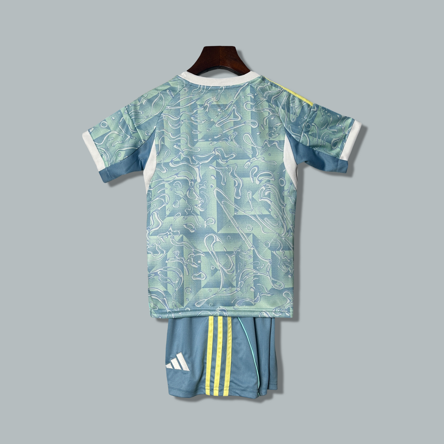Juventus 25/26 Away Kids Kit