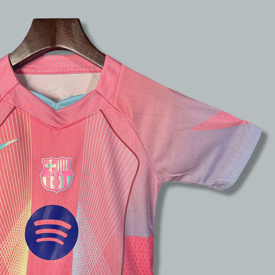 Barcelona 25/26 "Aurora" Premium Kids Kit