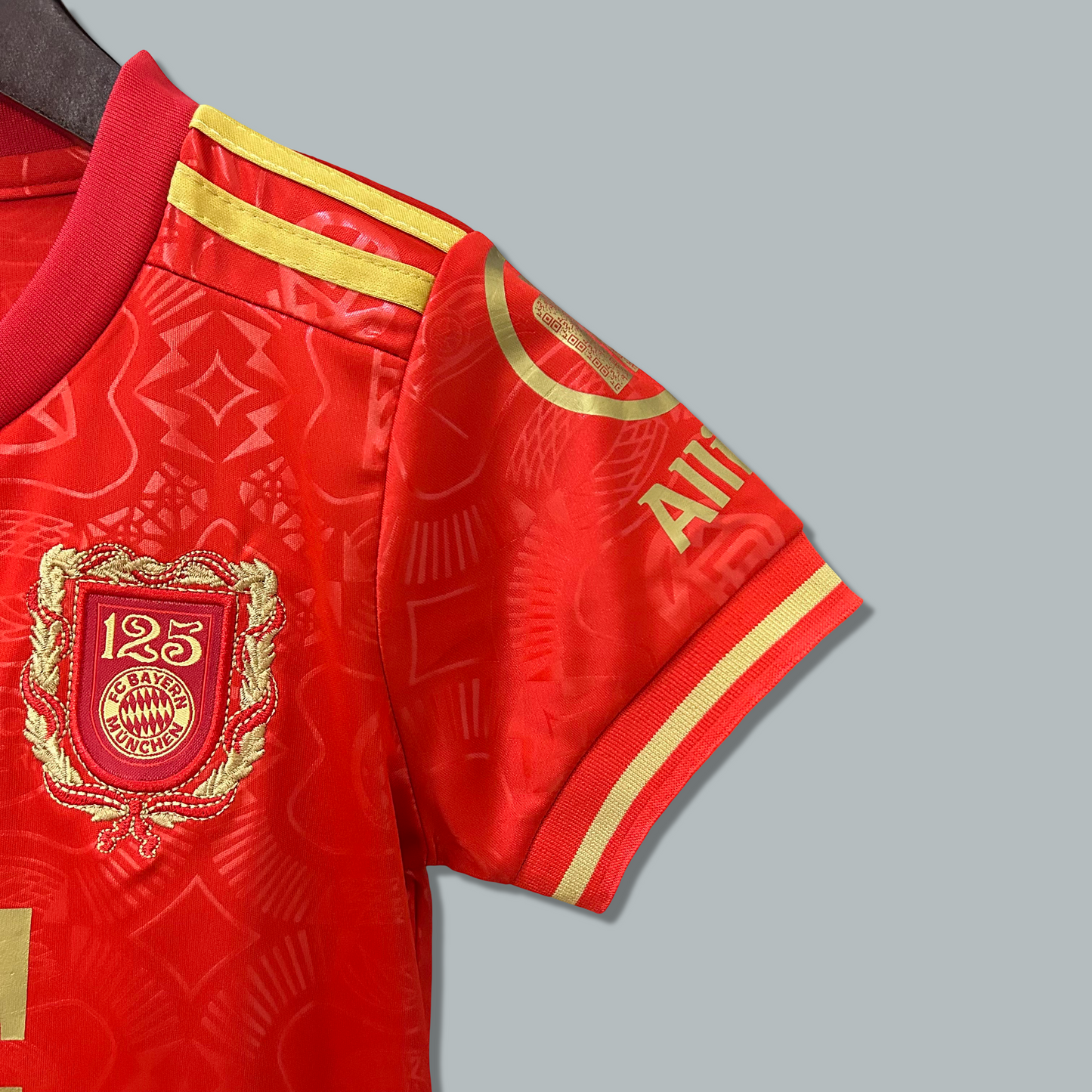 Bayern Munchen 25/26 "125th Anniversary Red Edition" Premium Kids Kit