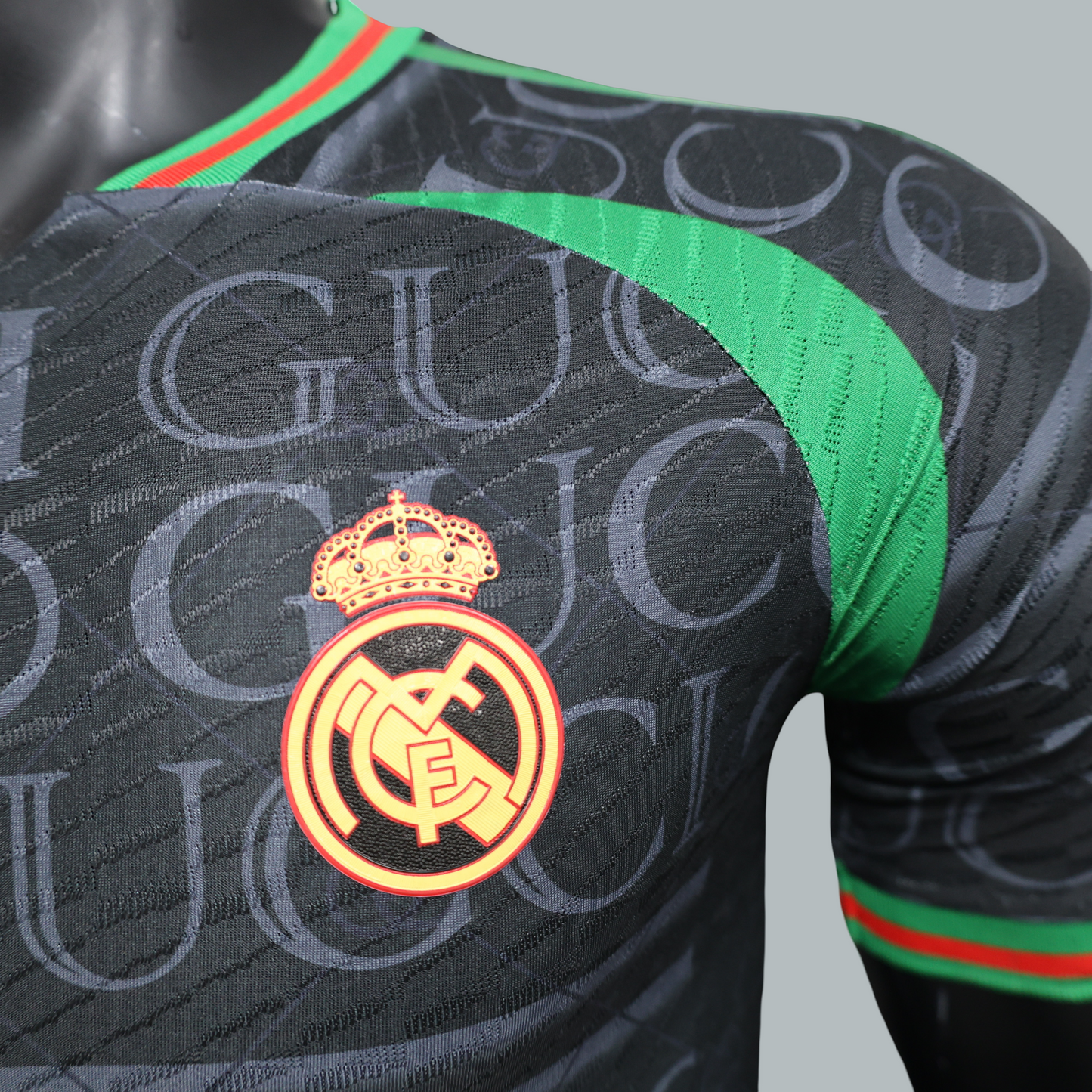 Real Madrid 25/26 "Gucci Edition" Player Version Premium Kit