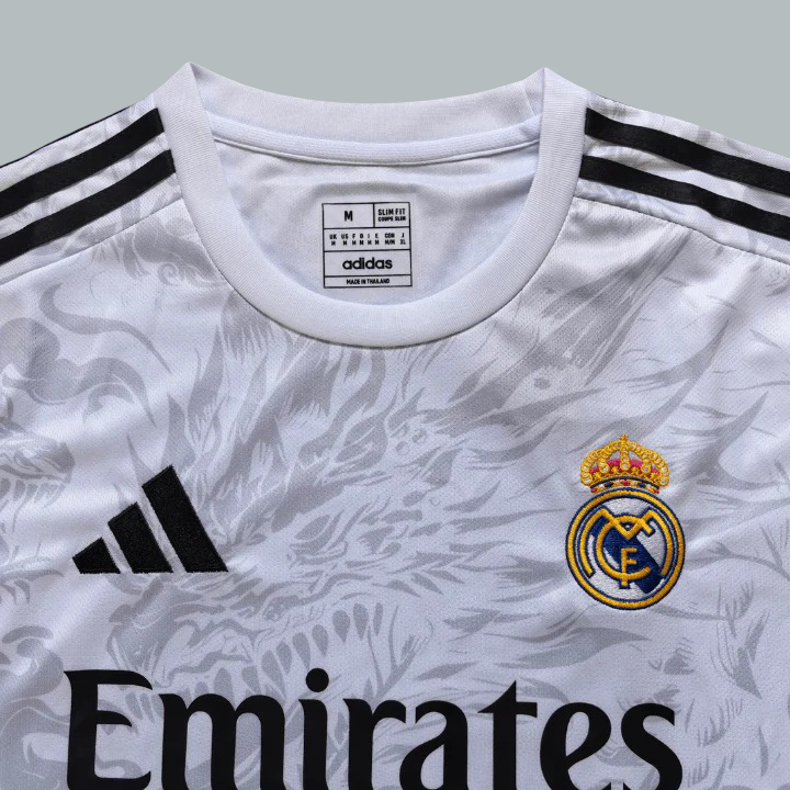 Real Madrid 25/26 "Emerald Flame" Premium Kit
