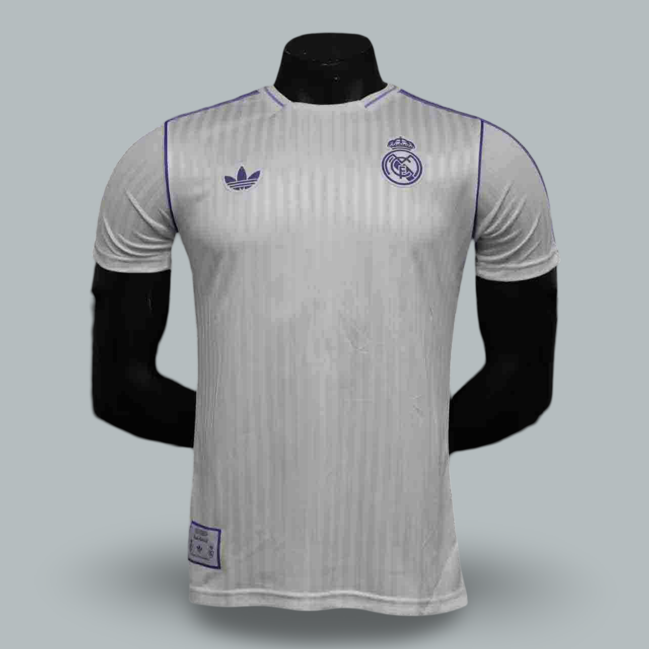 Real Madrid 25/26 "Retro Classics" Player Version Premium Kit