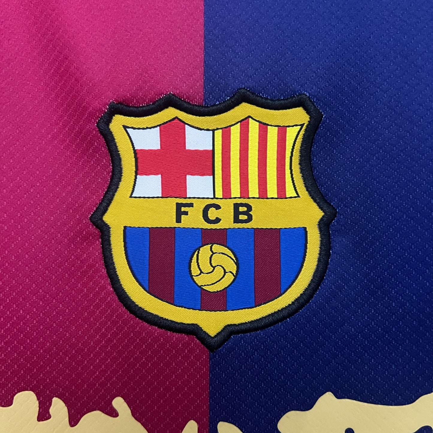 Barcelona 24/25 x Travis Scott Premium Kit