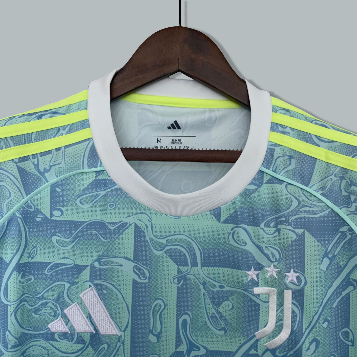 Juventus 25-26 Away Kit