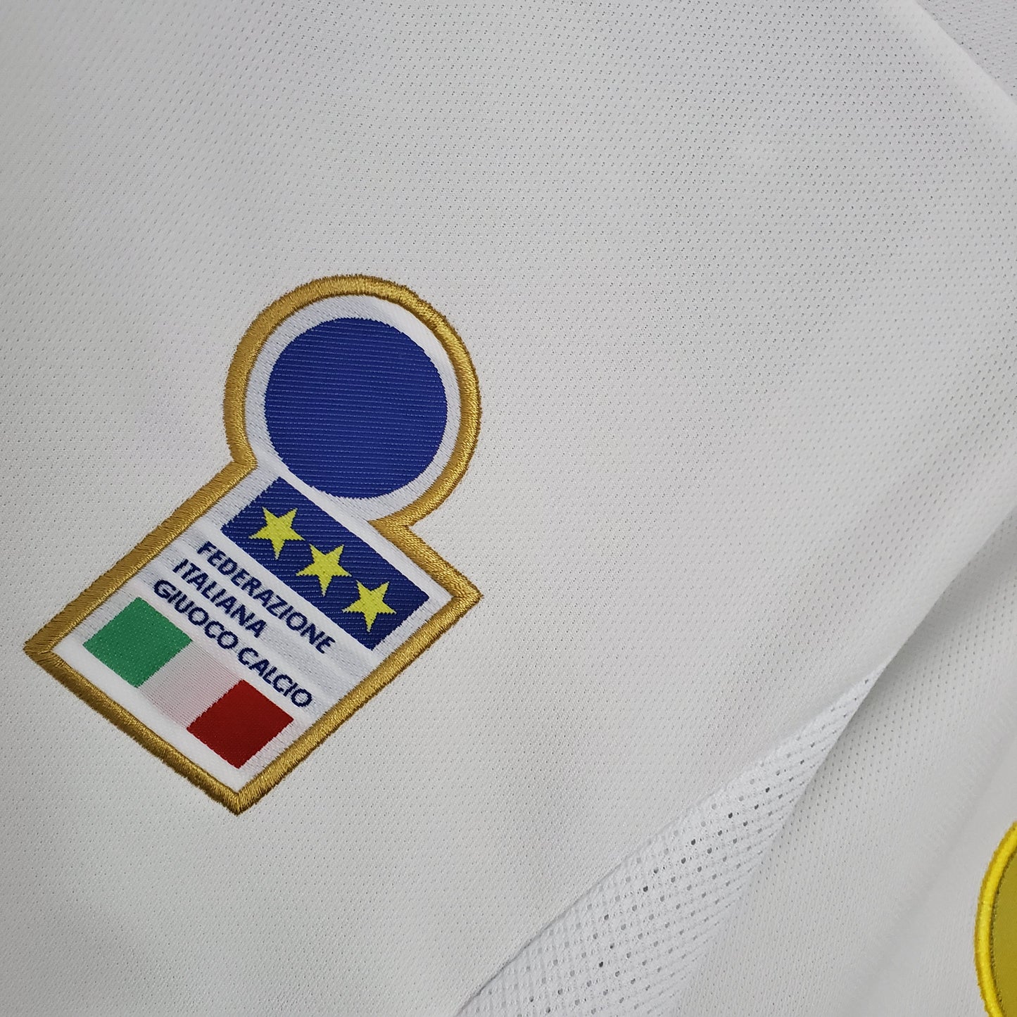 1996 Italy Away Retro Kit