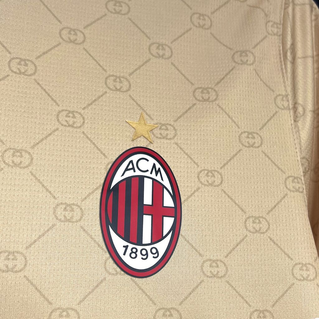 AC Milan 25/26 x Gucci Premium Kit