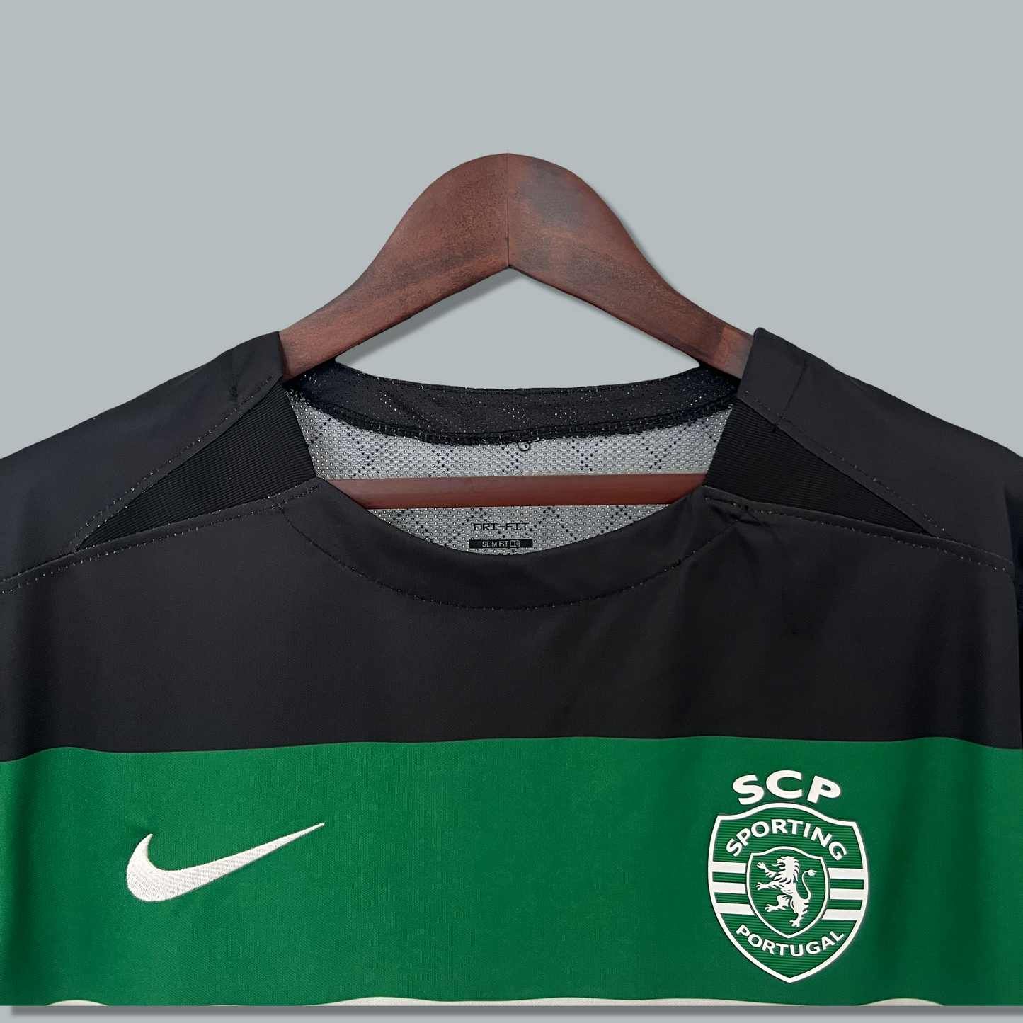 Sporting CP 24/25 Home Kit