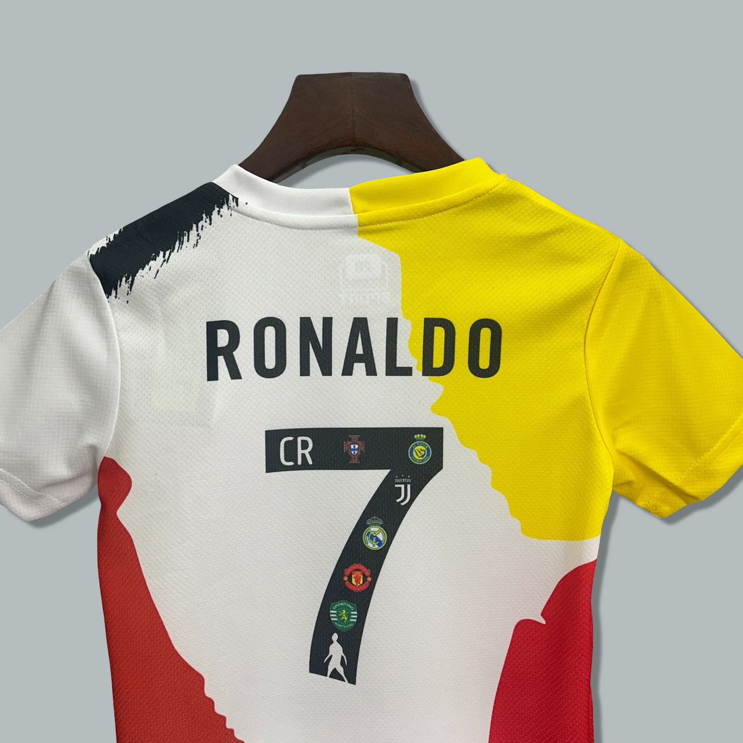 Ronaldo 25/26 "Career Tribute" Premium Kids Kit