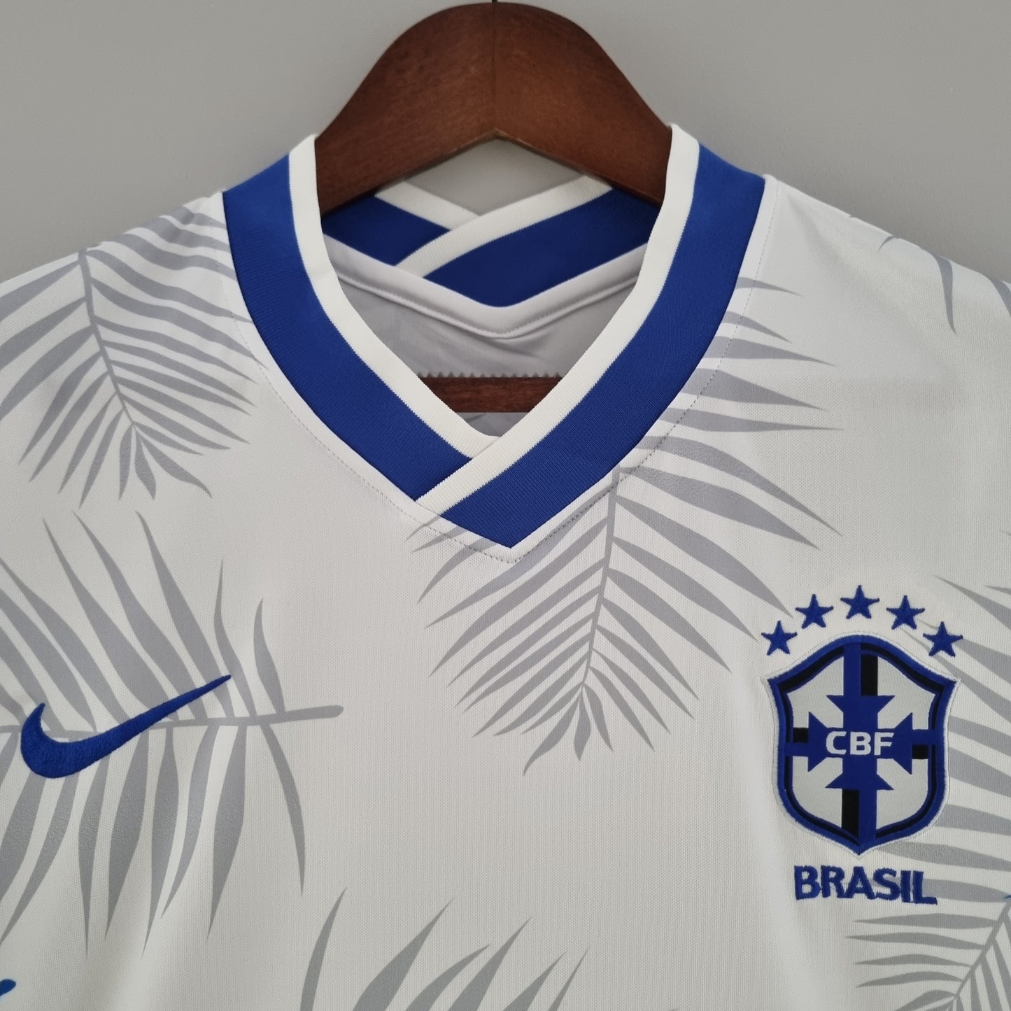 Brazil 24/25 "Tropical Leaves" Premium Kit