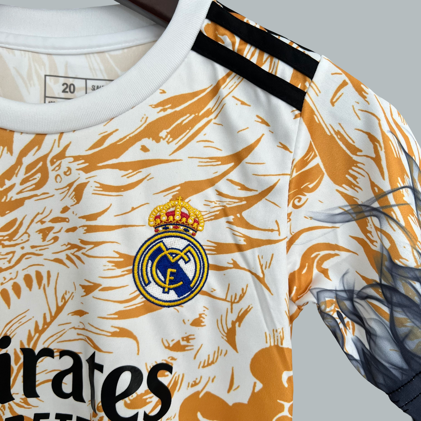 Real Madrid 25/26 "Dragon Storm" Premium Kids Kit