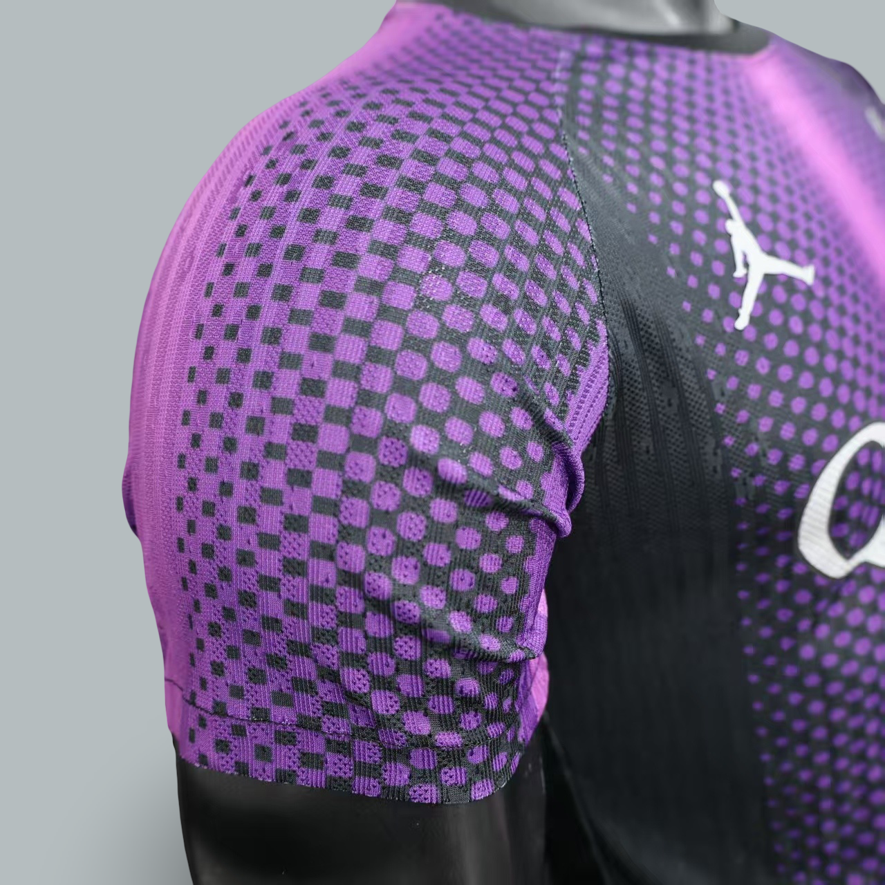 PSG 25/26 "Violet Pulse" Player Version Premium Kit