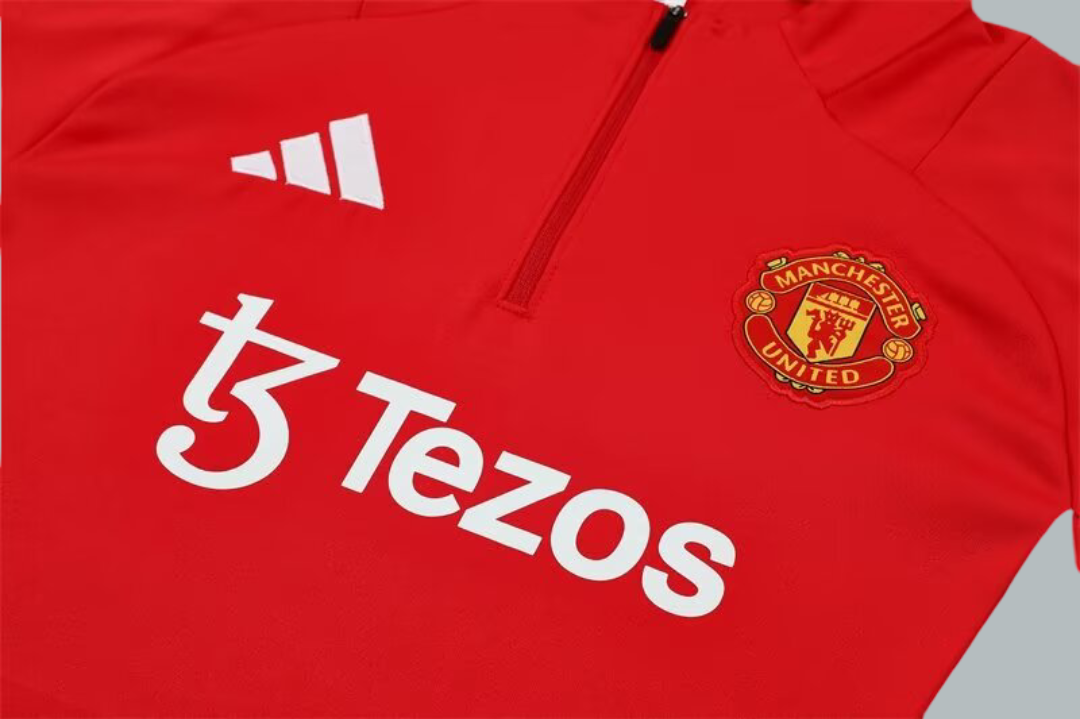 Manchester United 25/26 Training Tracksuit "Red & Black Precision Edition"