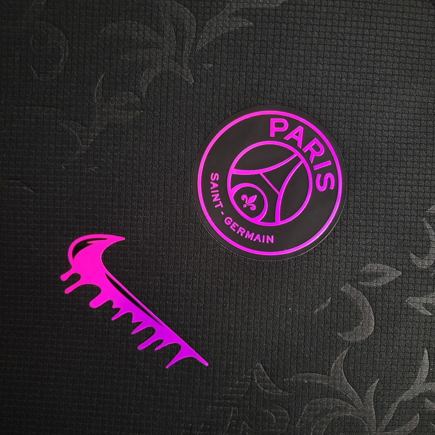 PSG 24/25 "Paris Noir" Premium Kit