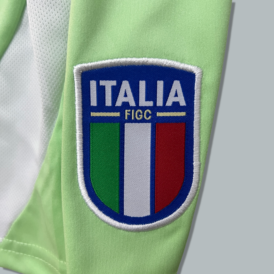 Italy 25/26 "Away" Premium Kids Edition