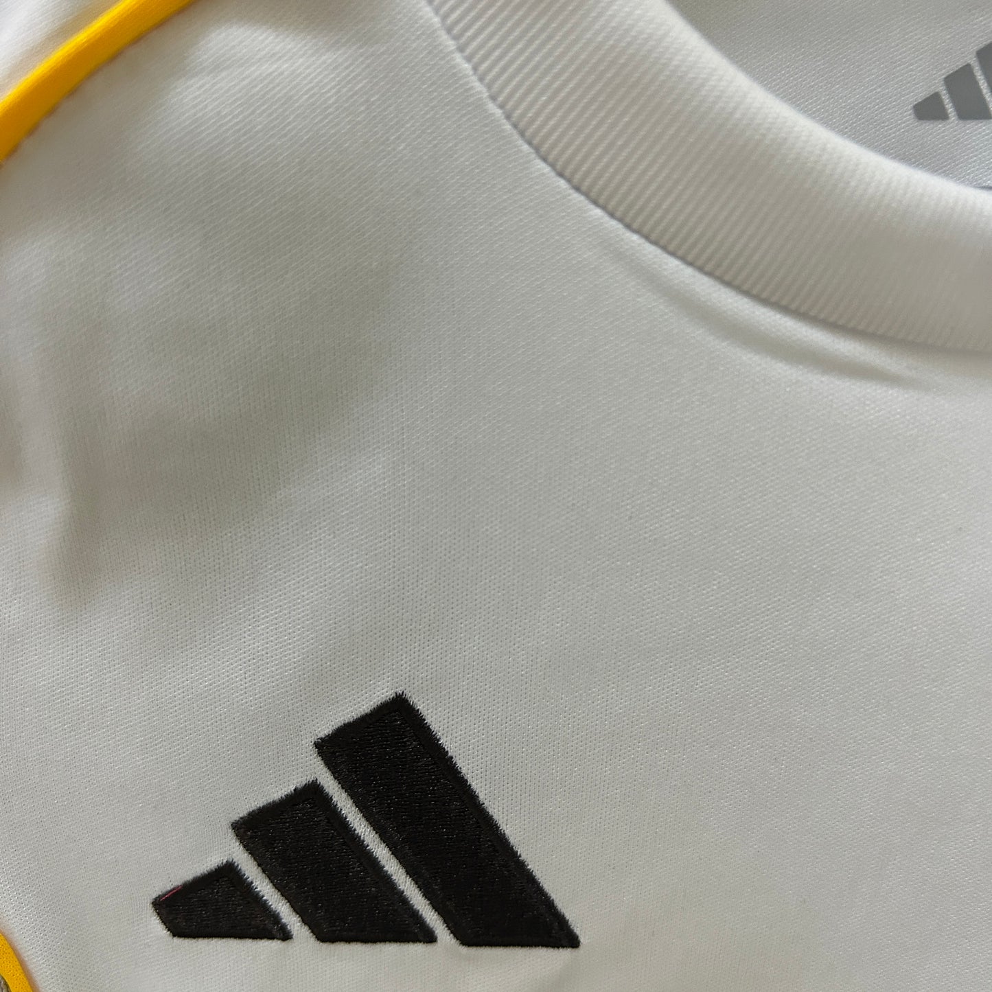 Real Madrid 25/26 Home Kids Kit