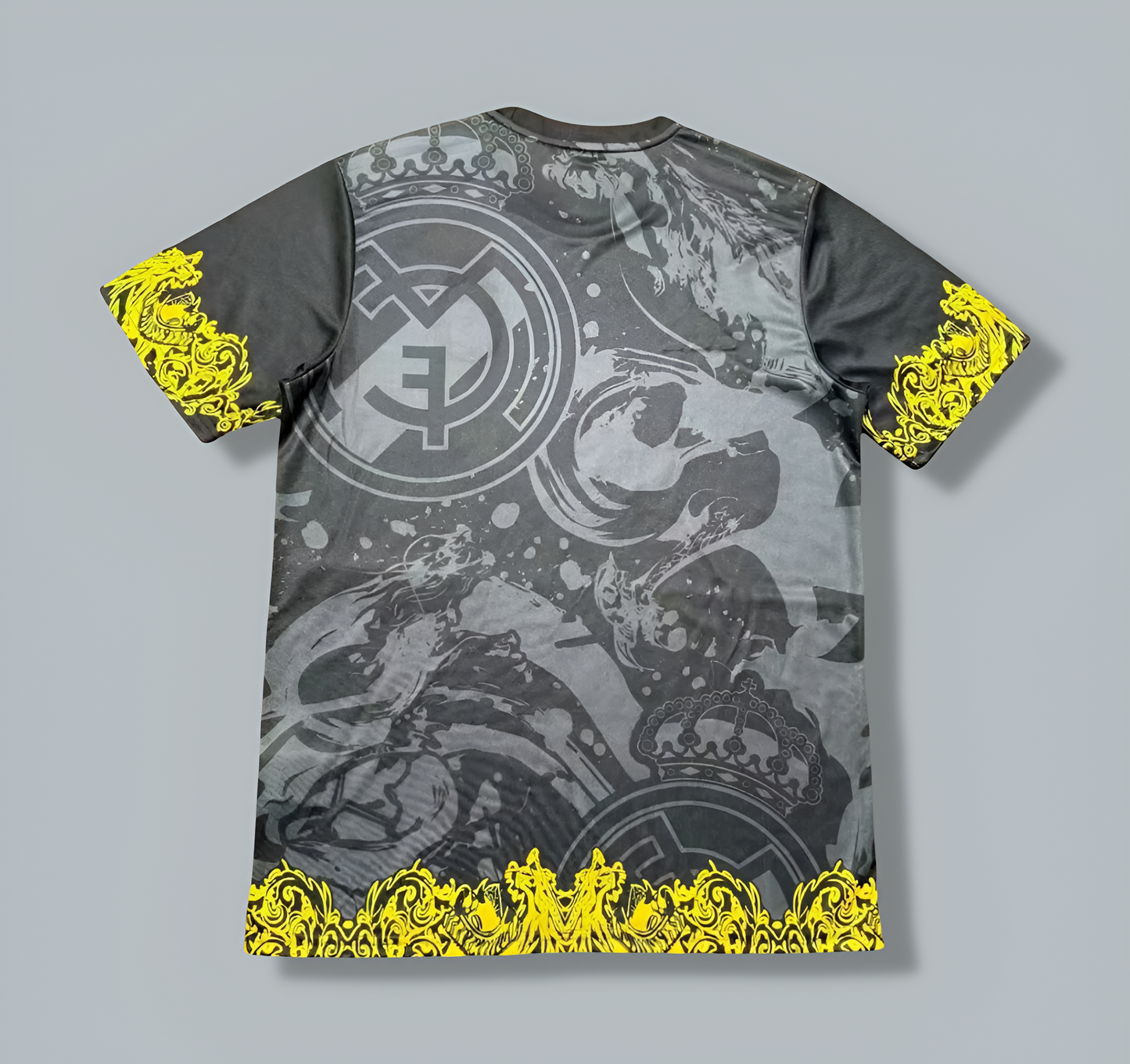 Real Madrid 24/25 "Golden Dragon Rise" Premium Kit