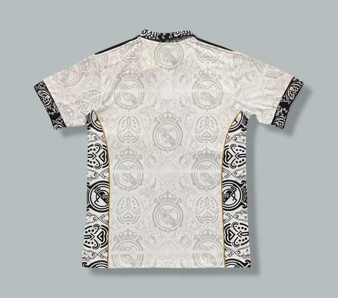 Real Madrid 24/25 "Royal Pattern Edition" Premium Kit