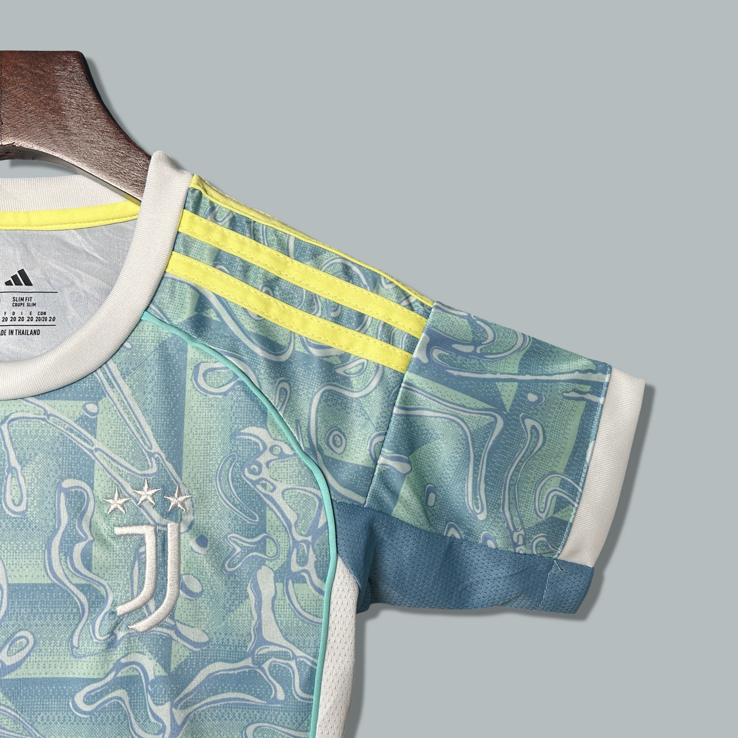 Juventus 25/26 Away Kids Kit