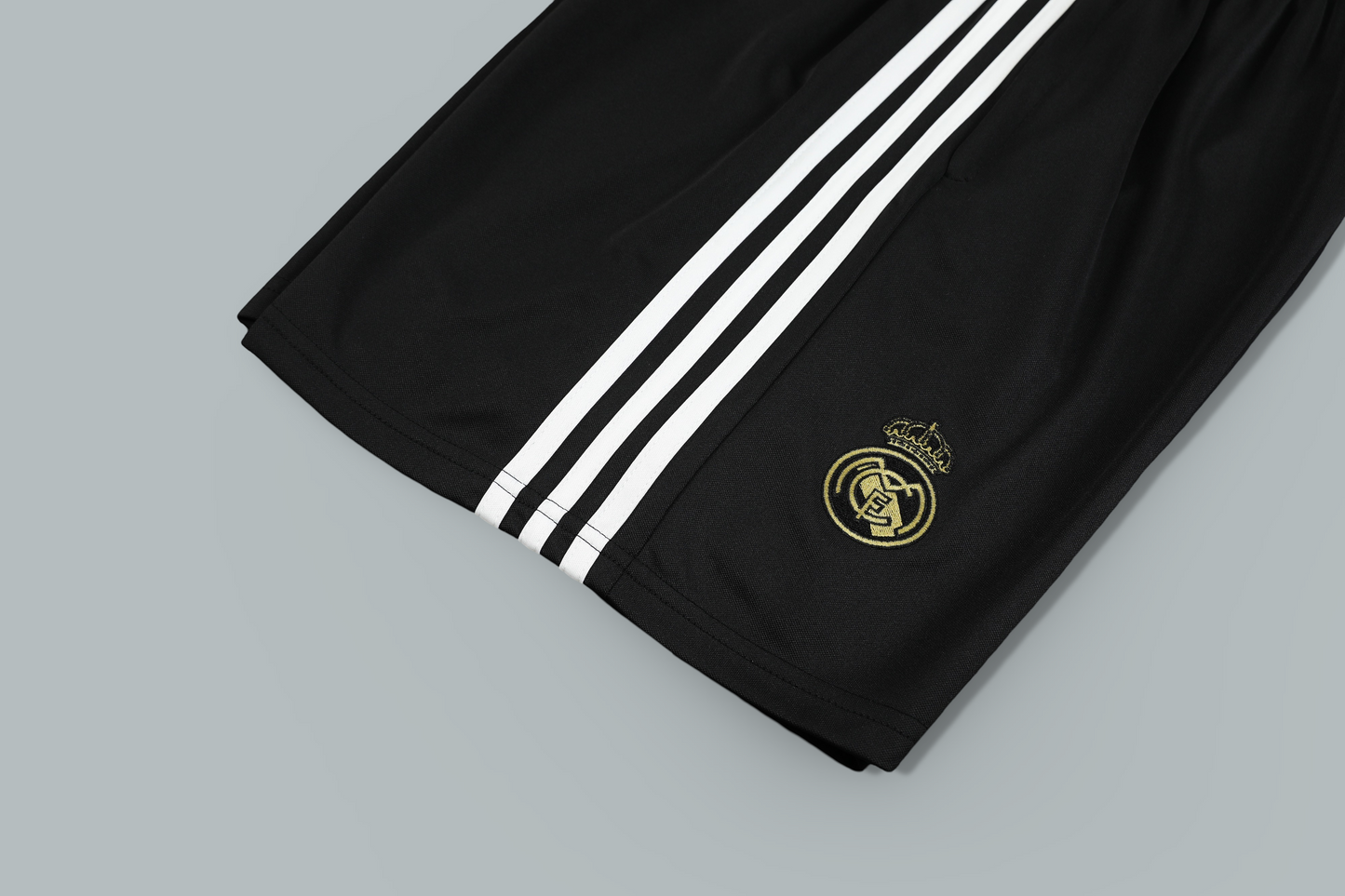 Real Madrid 25/26 "White Dragon" Sleeveless Training Jersey and Shorts Set