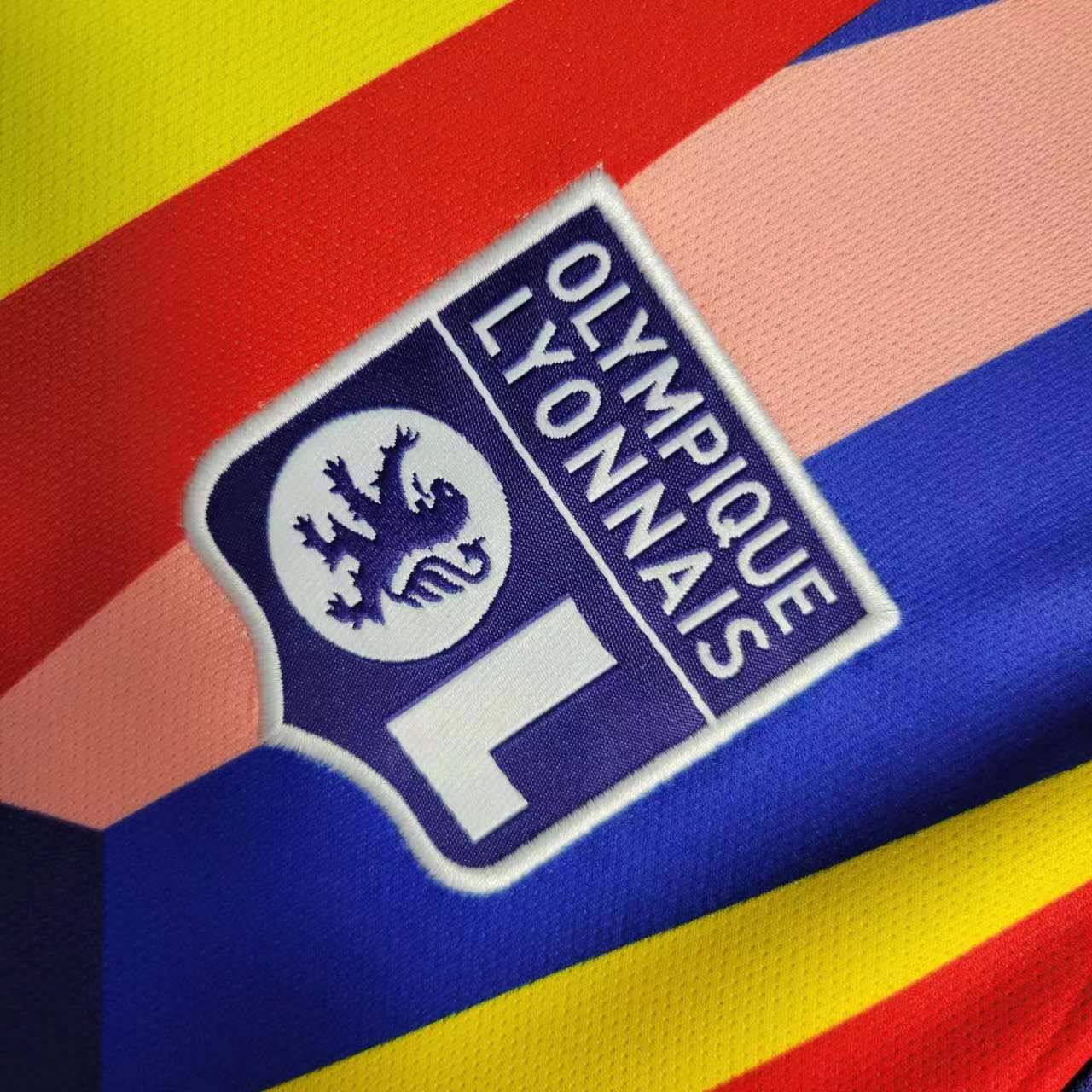 Lyon 23/24 Third Away Kit