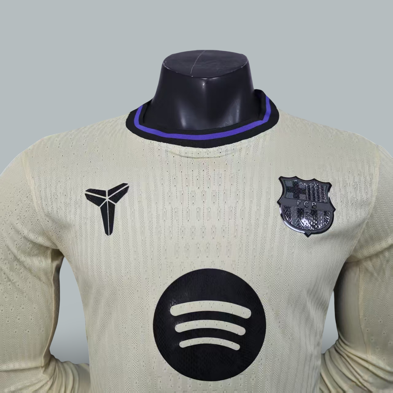 Barcelona 25/26 Away Player Edition Long Sleeve Kit