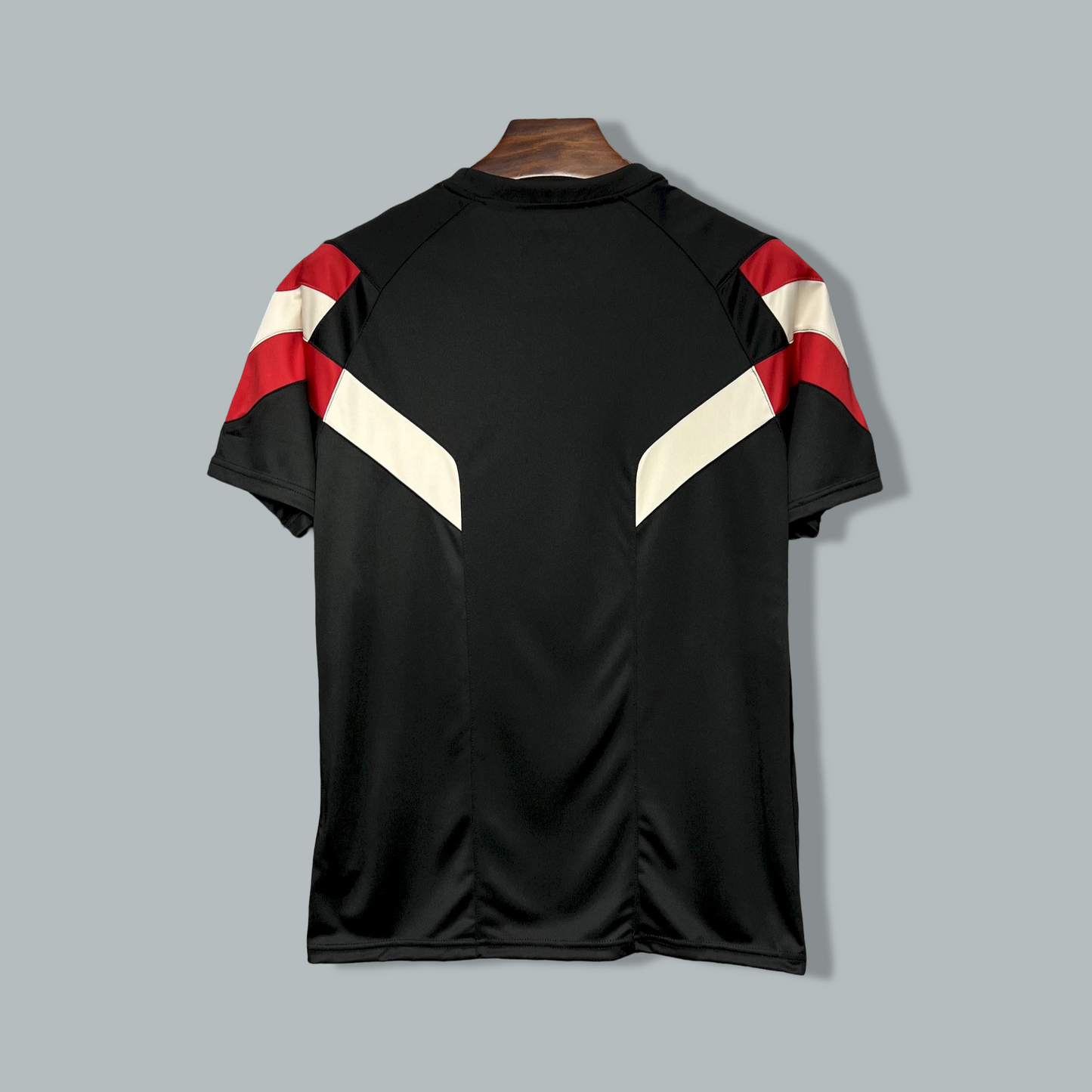 Manchester United 25/26 "Shadow Trefoil" Kit