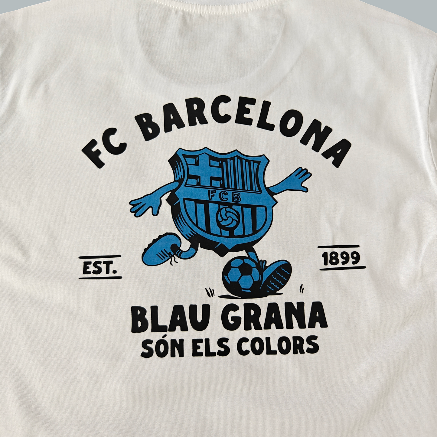 Barcelona 25/26 "Blanc Crest" Premium T-Shirt
