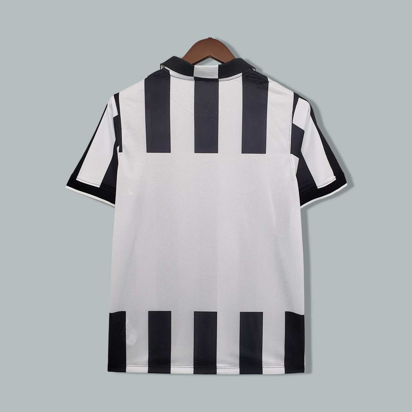 14-15 Juventus Home Retro Kit