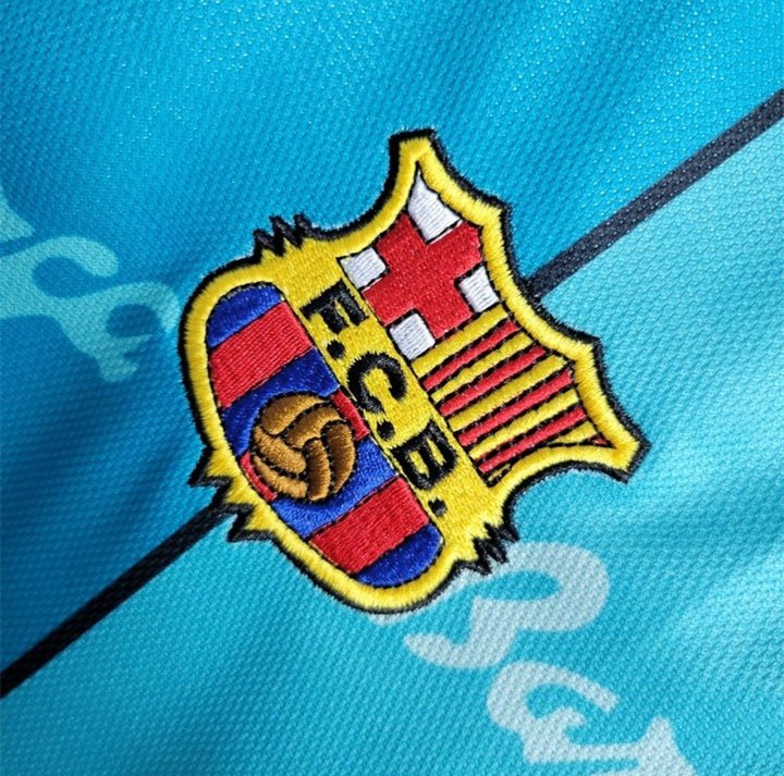 1996-1997 Barcelona Retro Away Kit