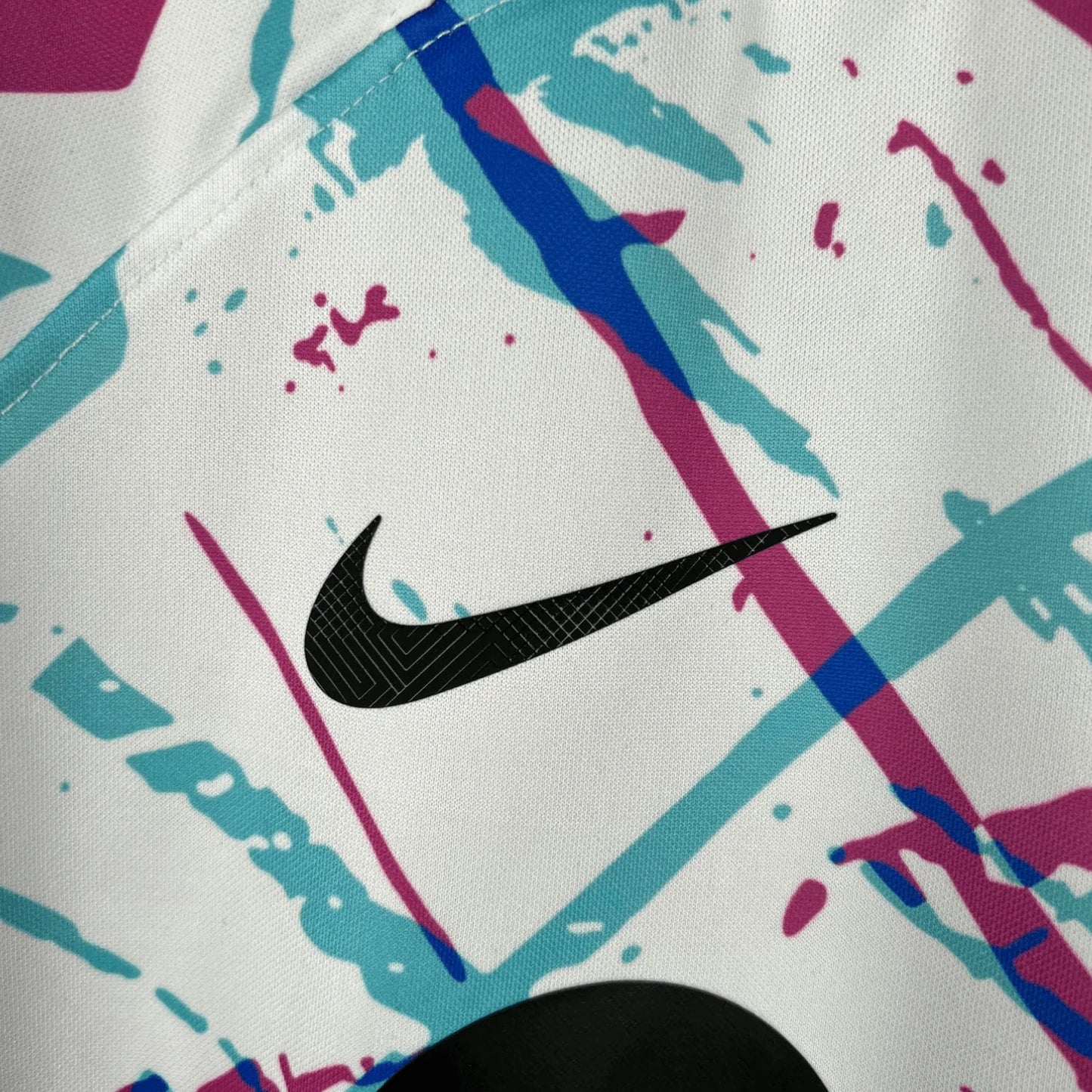 Barcelona 25/26 "Geometric Chaos" Premium Kit