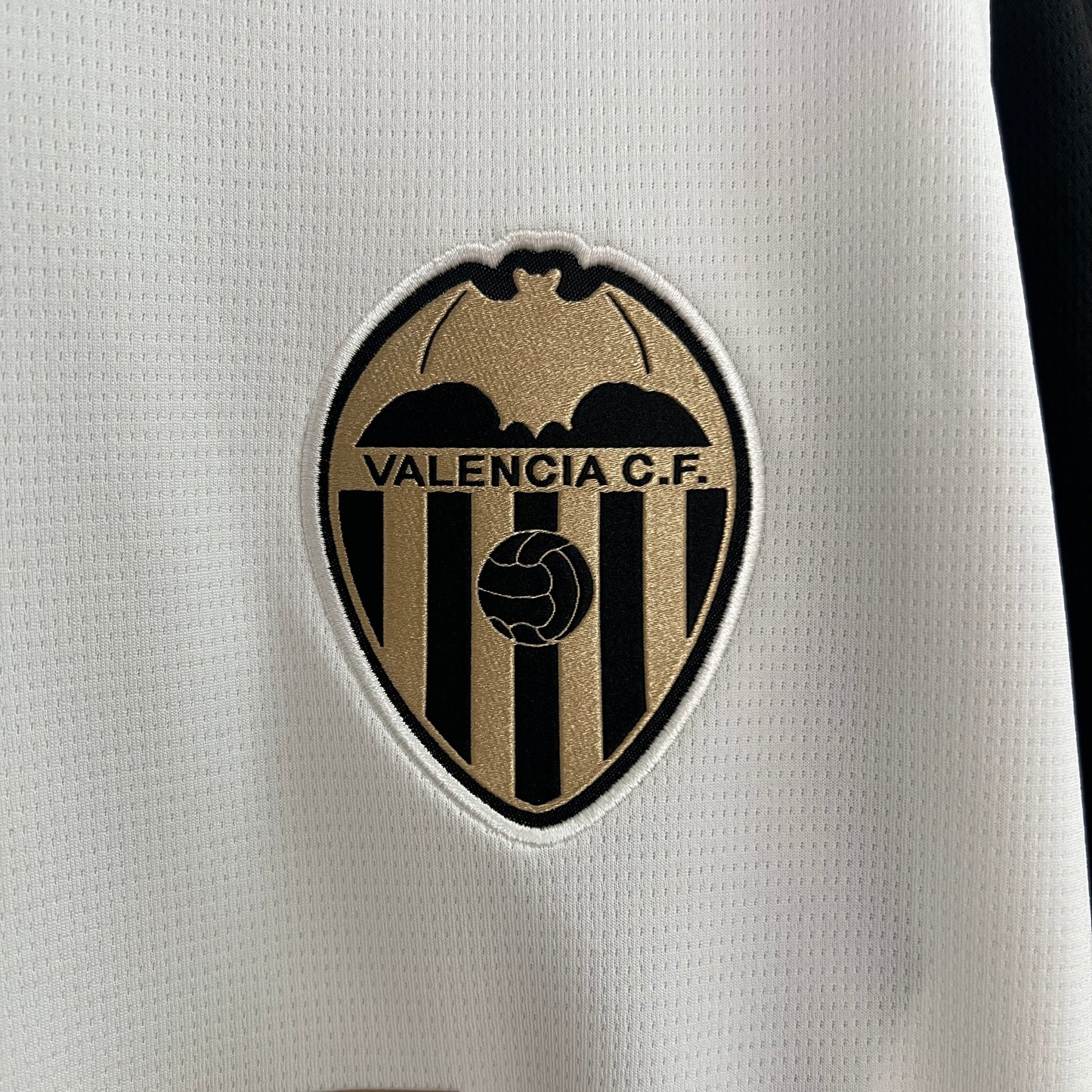 Valencia 24/25 Home Kit
