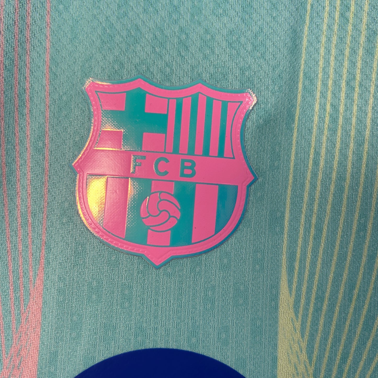 Barcelona 25/26 "Aurora Color" Premium Kids Kit