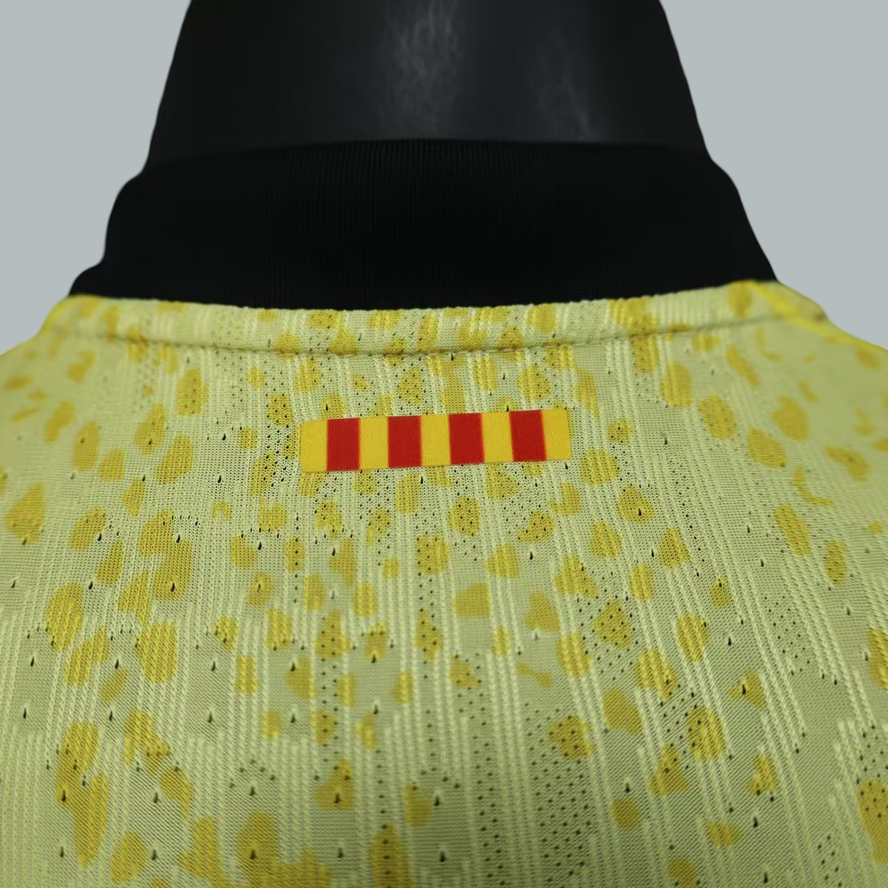 Barcelona 25/26 "Venom Legacy" Player Version Premium Kit