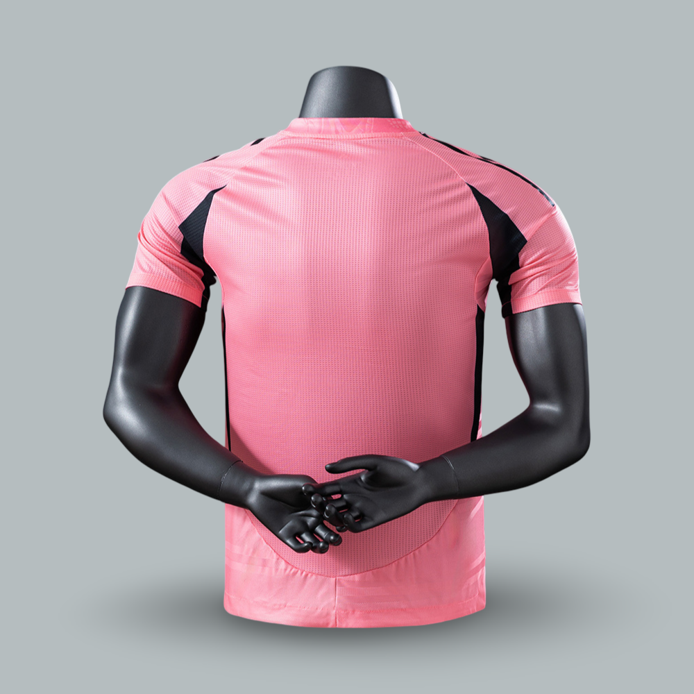 Real Madrid 25/26 "Rosé Dynasty" Player Version Premium Kit