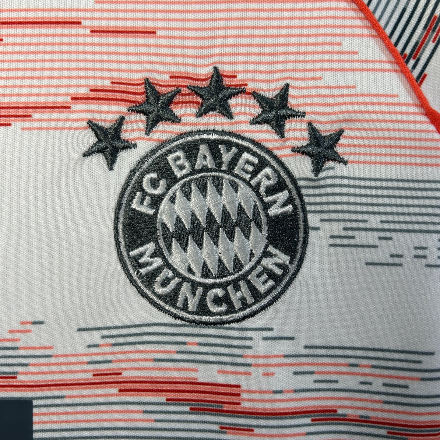Bayern Munich 25/26 Away Kids Kit