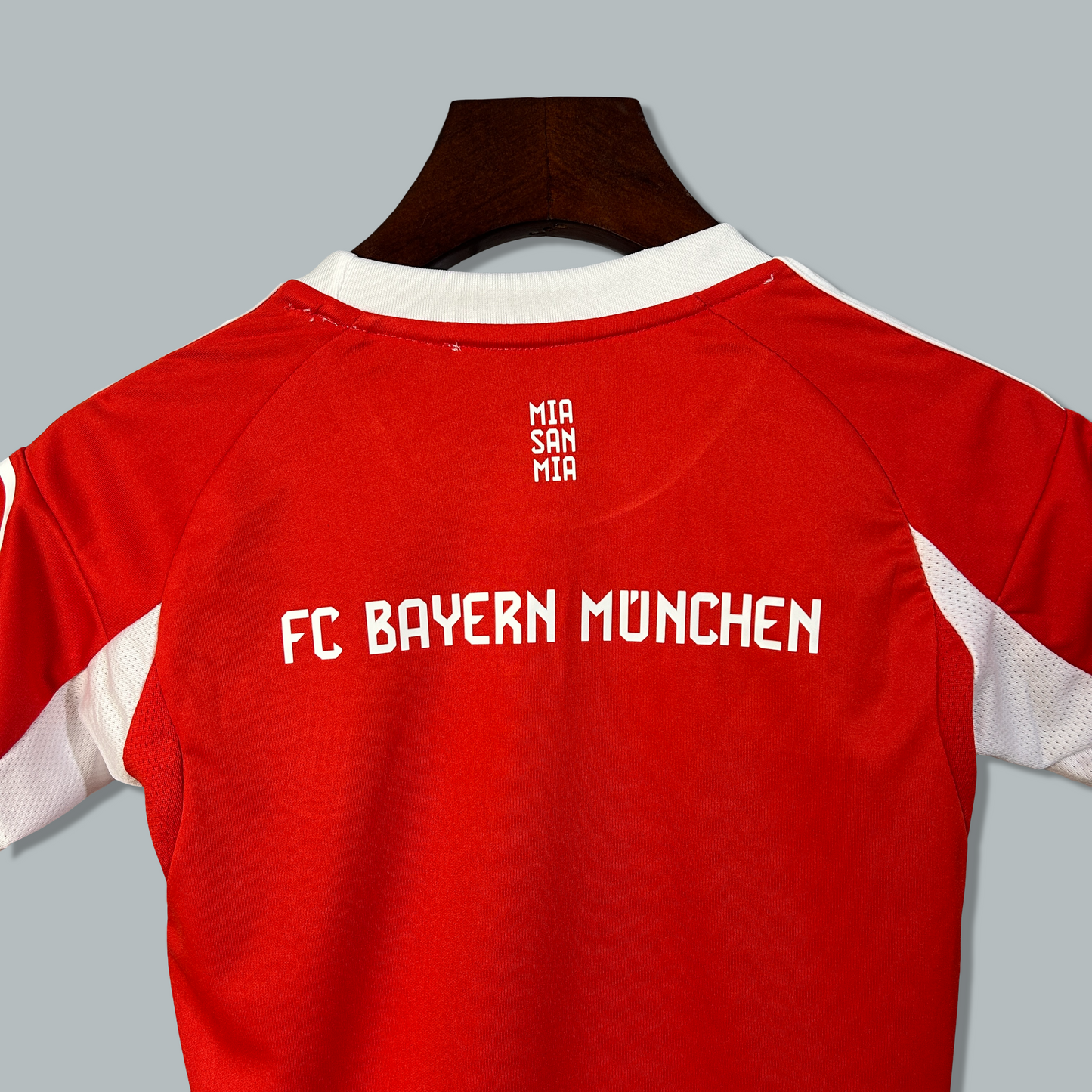 Bayern Munchen 25/26 Home Kids Kit