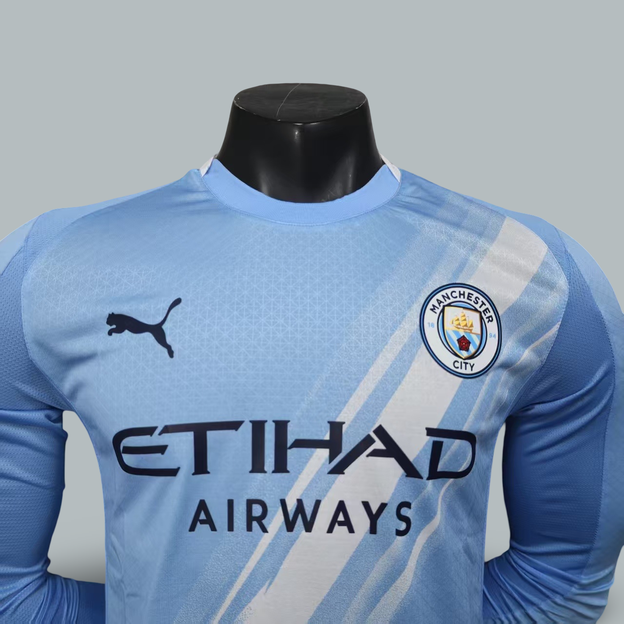 Manchester City 25/26 Home Player Edition Long Sleeve Kit