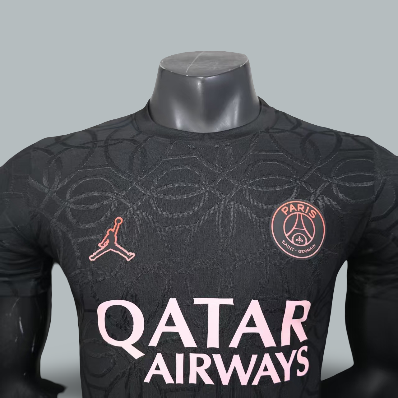 PSG 25/26 "Noir Elegance" Player Version Premium Kit