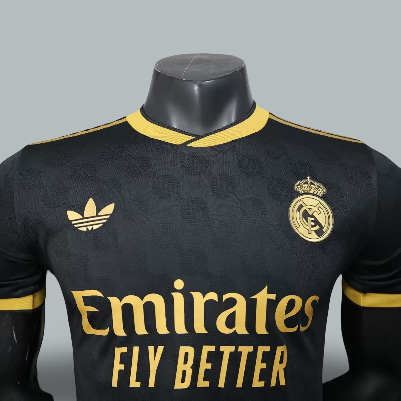 Real Madrid 25/26 "Golden Shadow" Player Version Premium Kit