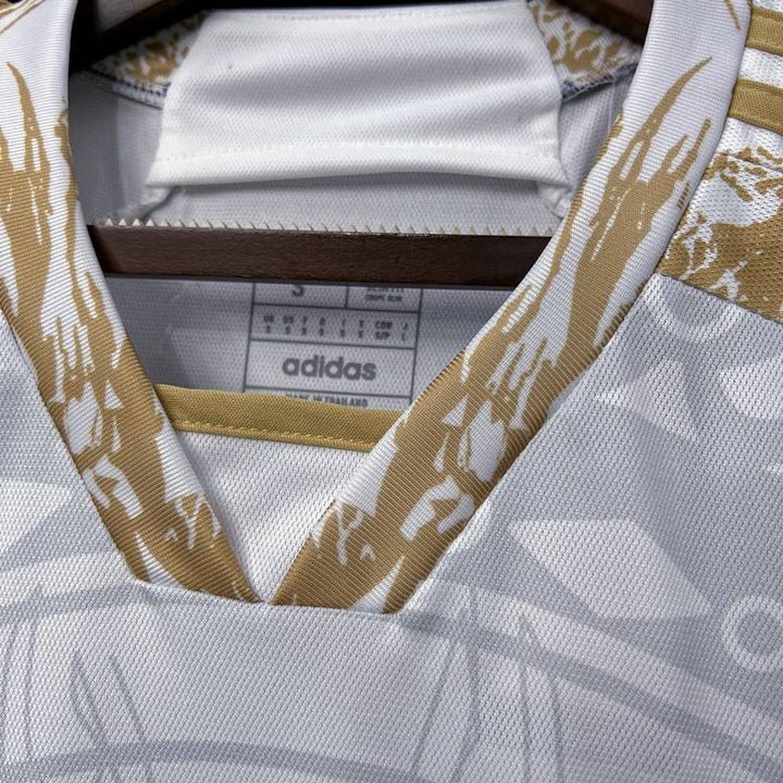 Real Madrid 25/26 "The King’s Code" Premium Kit