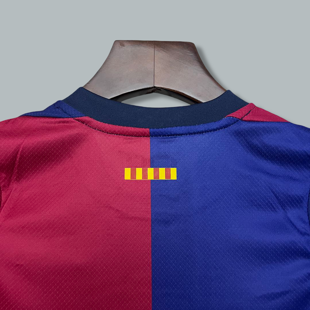 Barcelona 25/26 x Travis Scott Home Kids Kit
