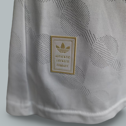 Real Madrid 25/26 "Classic Royal" Player Version Premium Kit