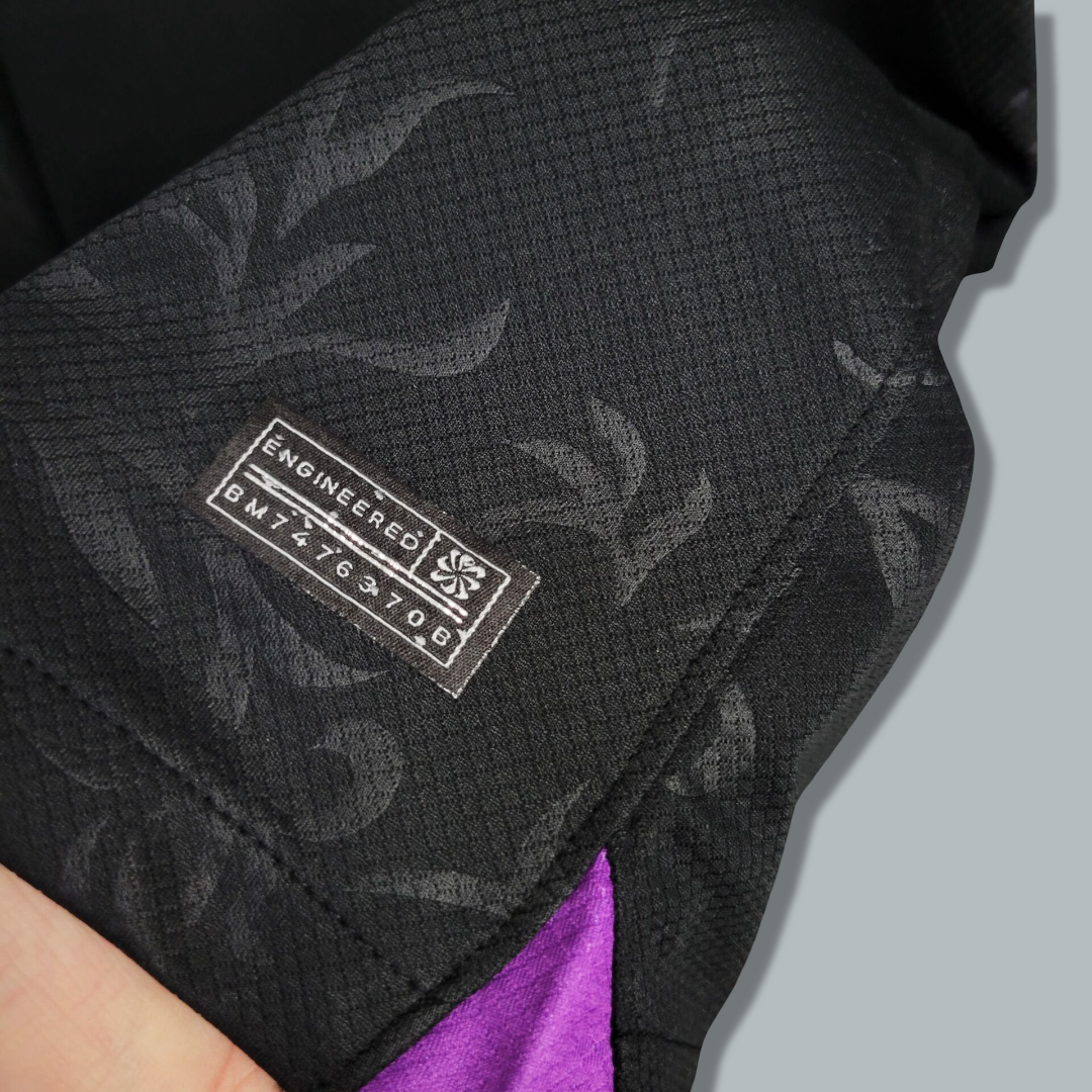 PSG 24/25 "Paris Noir" Premium Kit