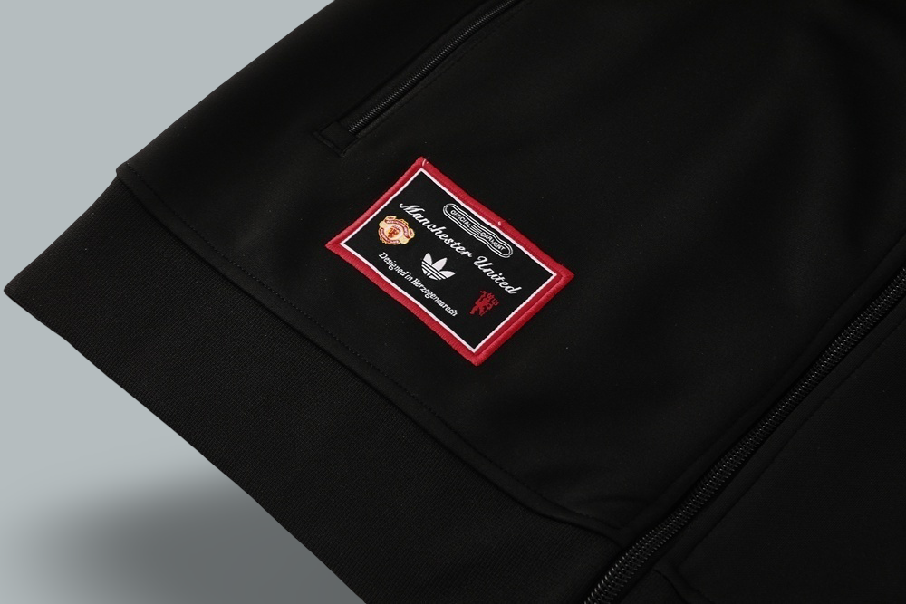 Manchester United 25/26 Training Tracksuit “Red Legacy”