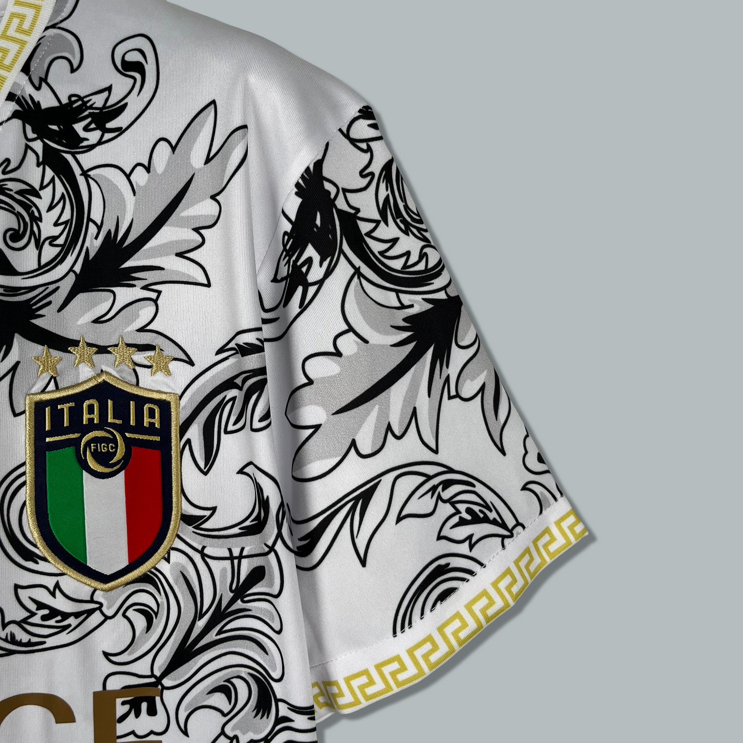 Italy 25/26 "Versace" White Premium Kit