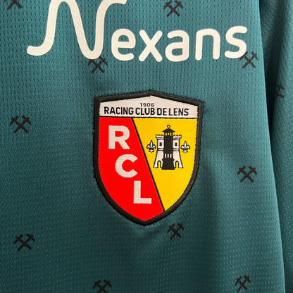 Lens 24/25 Away Kit